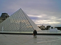 Pyramide du Louvre